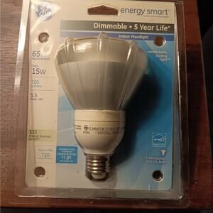 New in Package General Electric GE Dimmable 65 WATT Indoor Floodlight